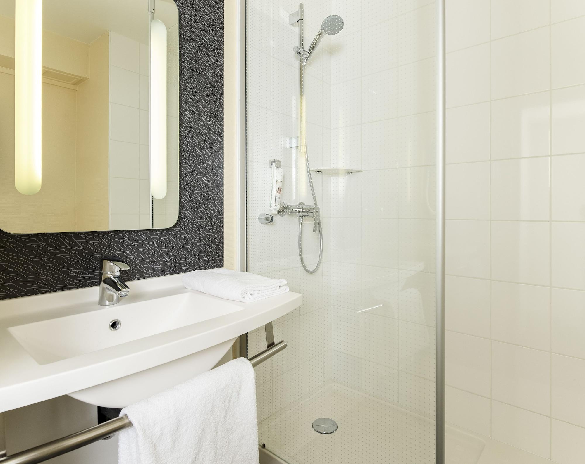 B&B Hotel Orly Rungis Aeroport 3 Etoiles מראה חיצוני תמונה