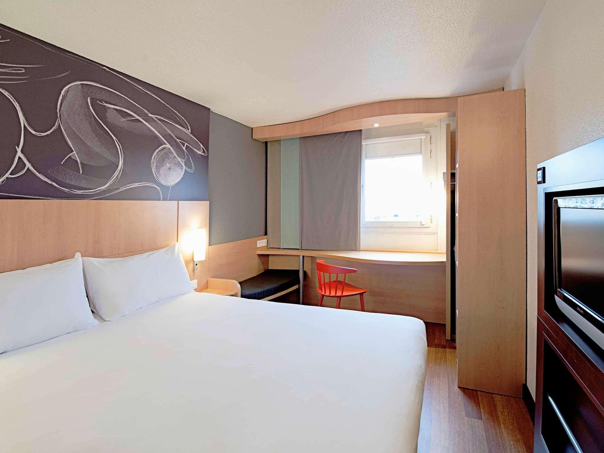 B&B Hotel Orly Rungis Aeroport 3 Etoiles מראה חיצוני תמונה