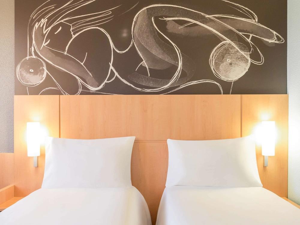 B&B Hotel Orly Rungis Aeroport 3 Etoiles מראה חיצוני תמונה